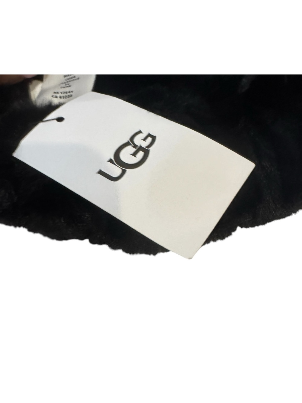 NWT UGG WOMENS BLACK FAUX FUR HEADBAND ONE SIZE - Picture 8 of 16